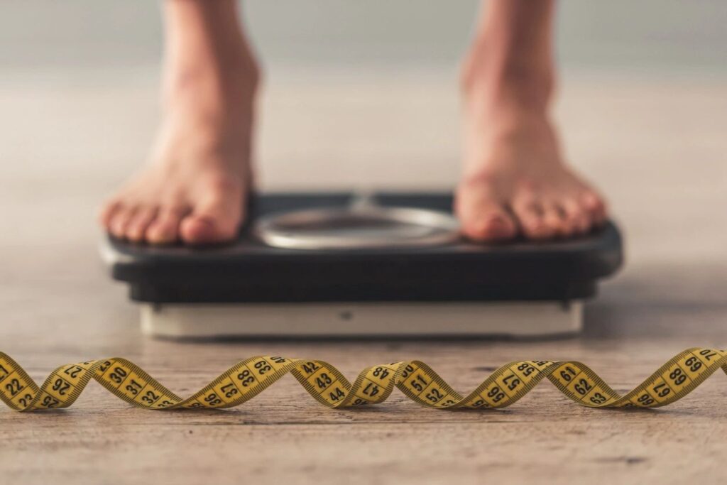 HOW TO KEEP WEIGHT OFF ONCE YOU’VE LOST