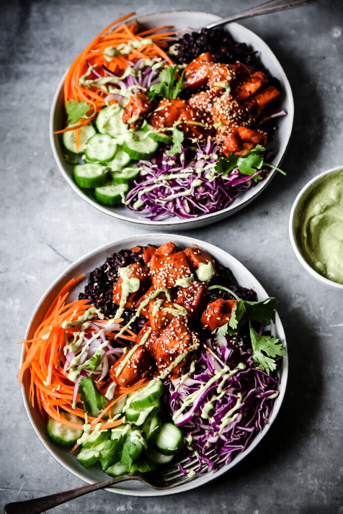 SPICY STICKY SALMON BOWL WITH BLACK RICE